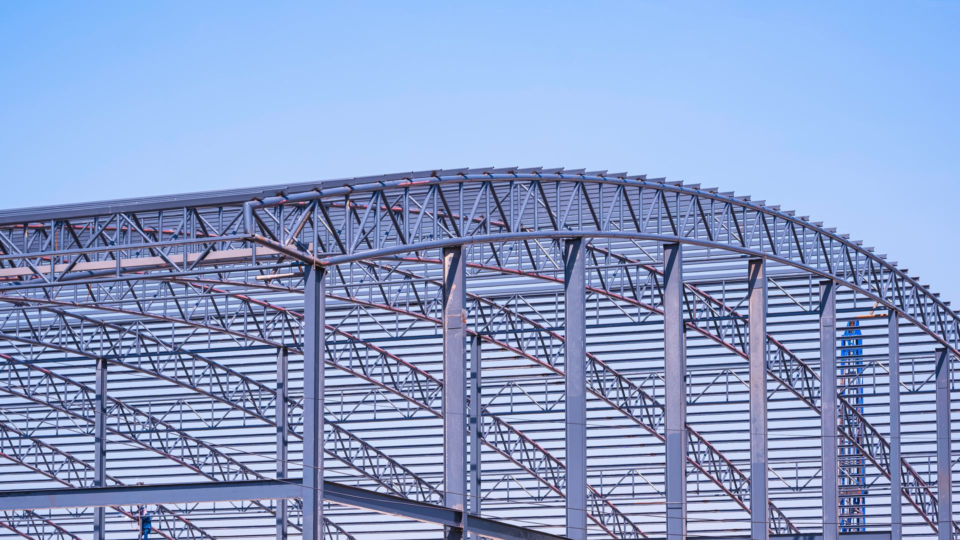 Hangar çelik çatı sistemi